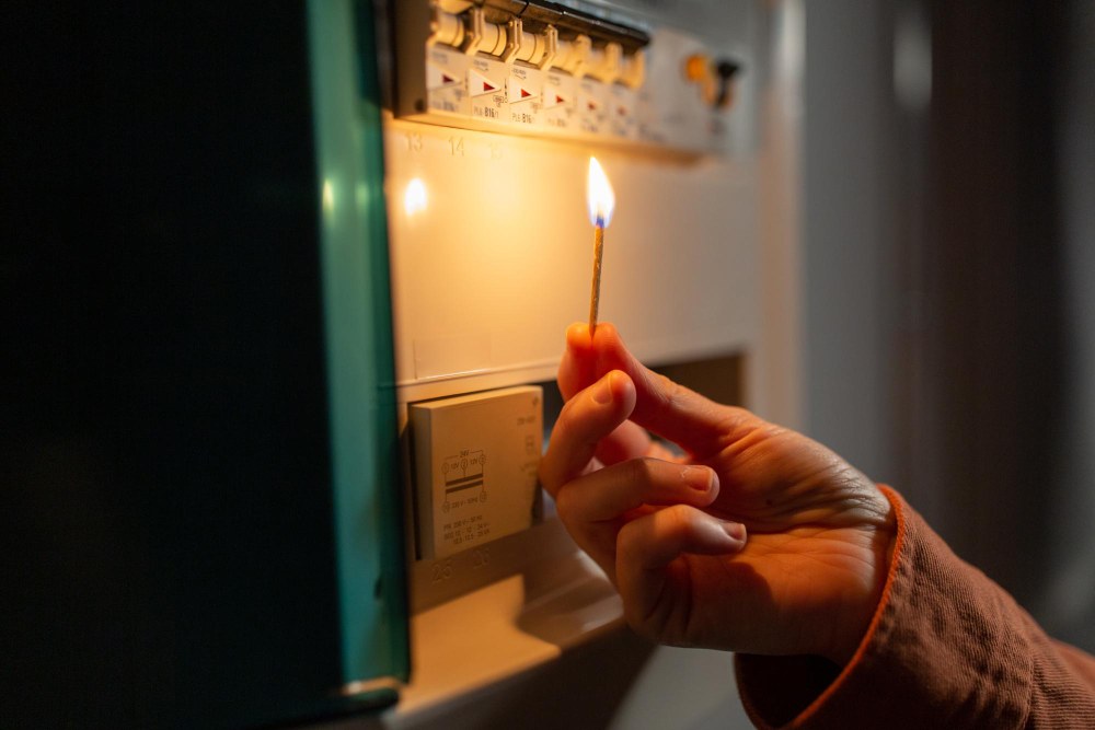 Razones de que te corten la luz razones y motivos del corte de luz