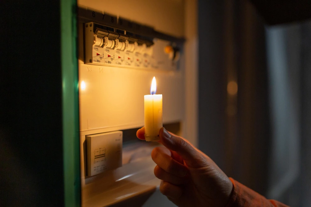 ¿Por qué se va la luz a cada rato? por que se va la luz a cada rato