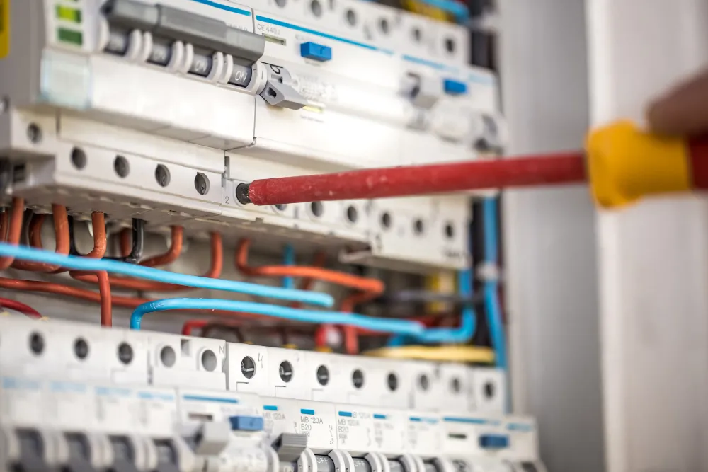 Cómo puedo saber si mi instalación eléctrica es monofásica o trifásica como saber si mi instalación es monofásica o trifásica