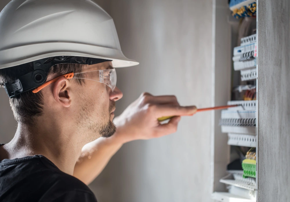 revisión de la instalación de luz